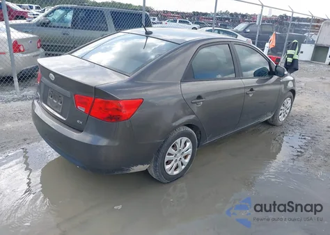 2010 Kia Forte Ex z USA, uszkodzony, nr VIN KNAFU4A21A5819848